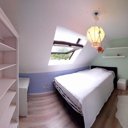 Les Prussiens Hotel วาฟร์ ภายนอก รูปภาพ
